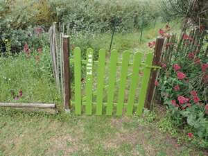 portail jardin maison lilas